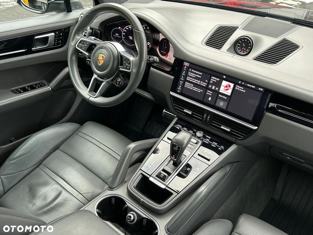 Porsche Cayenne S - 17