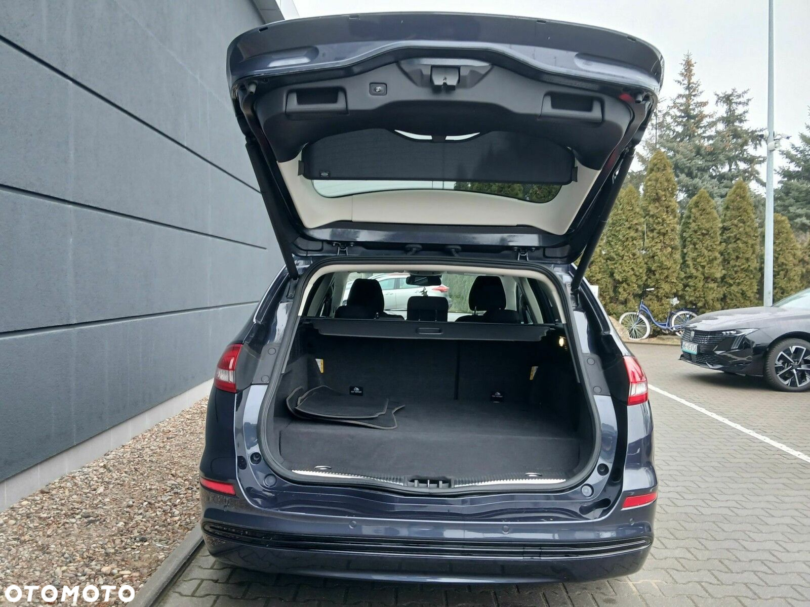 Ford Mondeo 2.0 Hybrid Titanium - 9