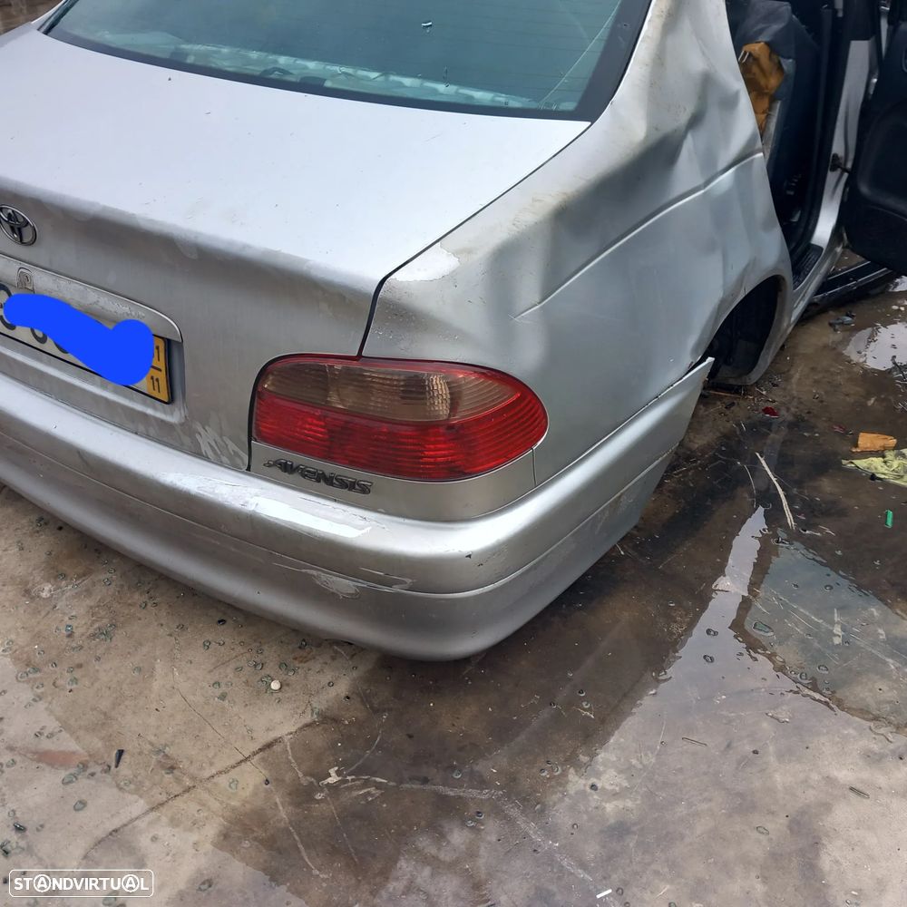 Mala para choques e farolins toyota avensis - 3