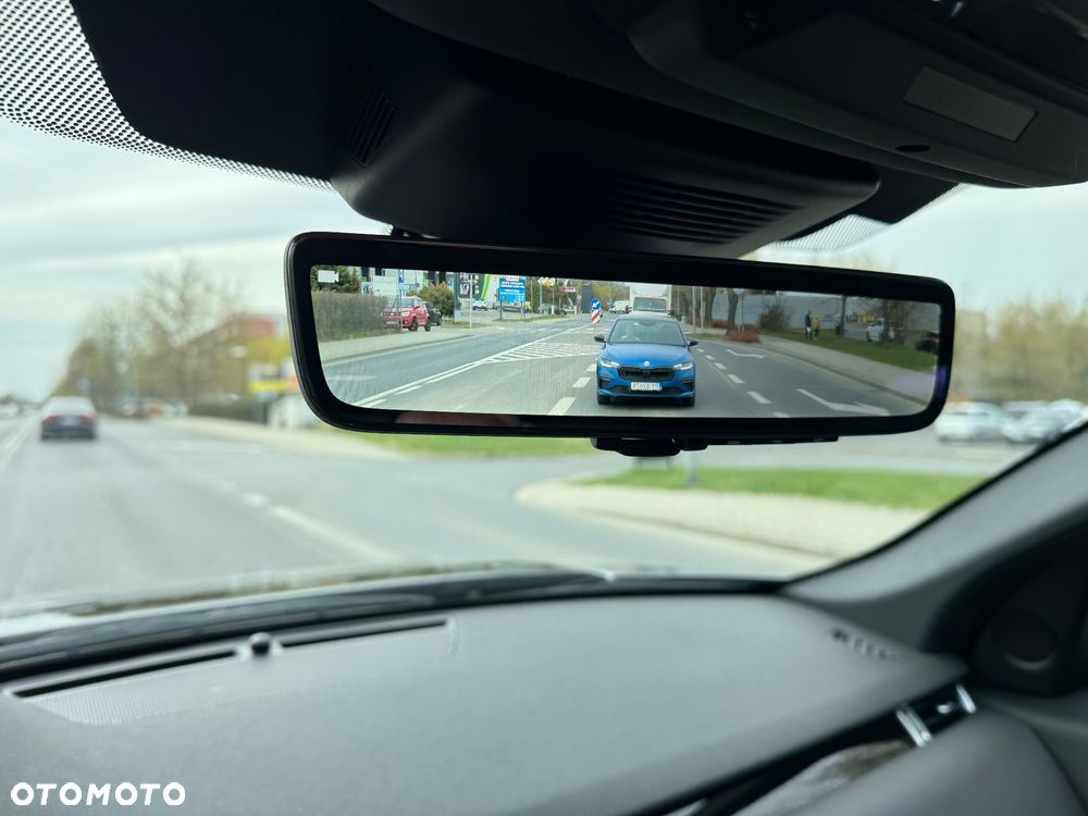 Land Rover Discovery Sport 2.0 TD4 HSE Luxury 129g - 29