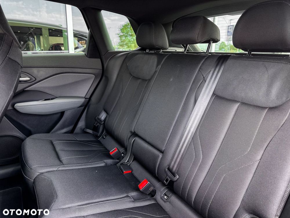 Audi Q3 - 40