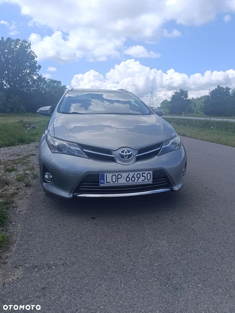 Toyota Auris - 2