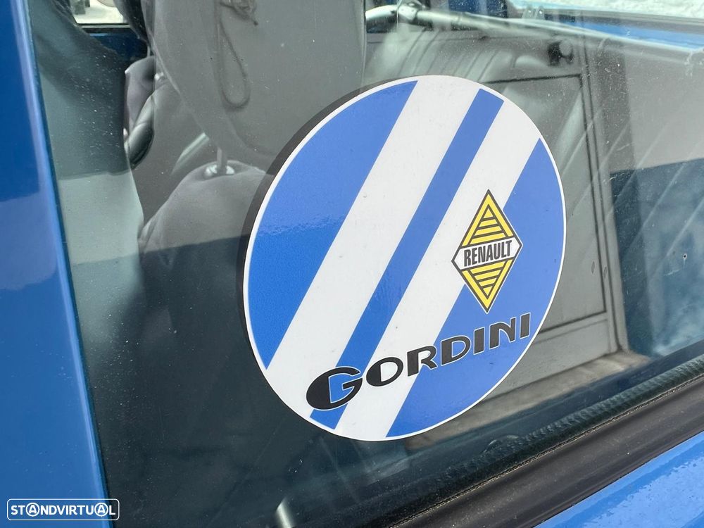 Renault 12 - 26