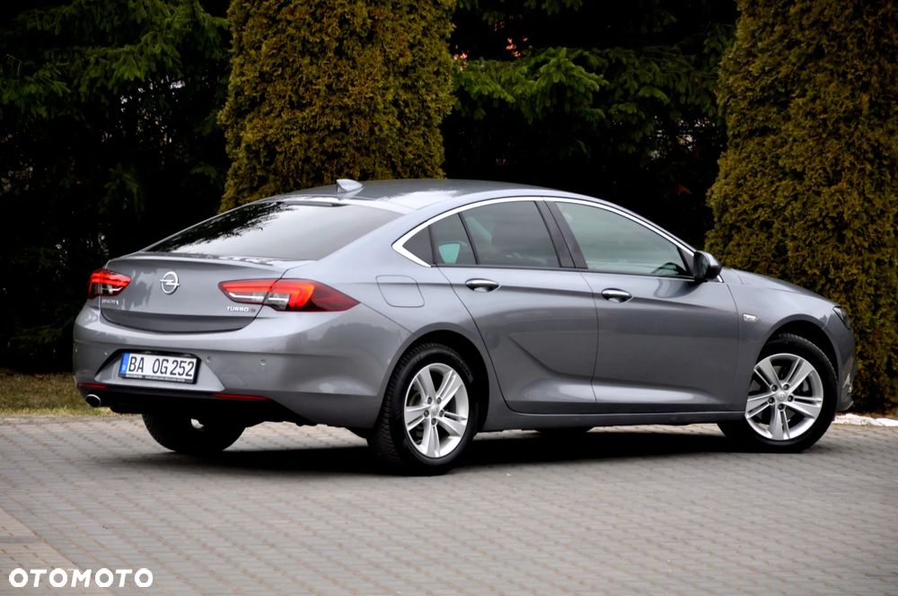 Opel Insignia 2.0 CDTI 4x4 ecoFLEX Start/Stop Business Edition - 16