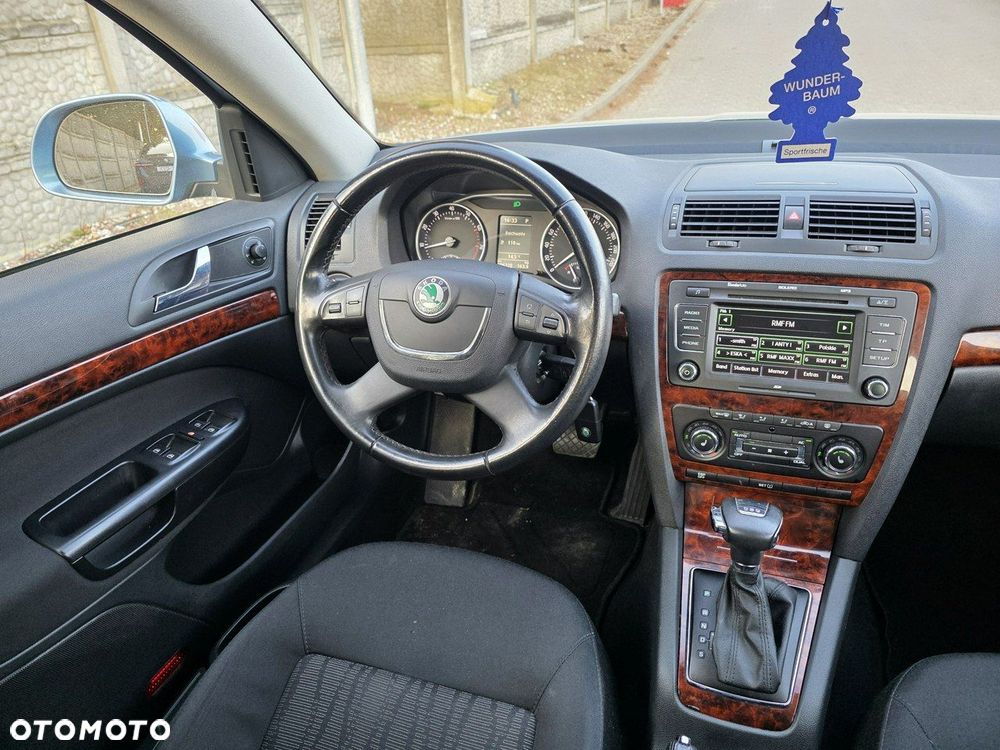 Skoda Octavia 1.8 TSI Elegance DSG - 16