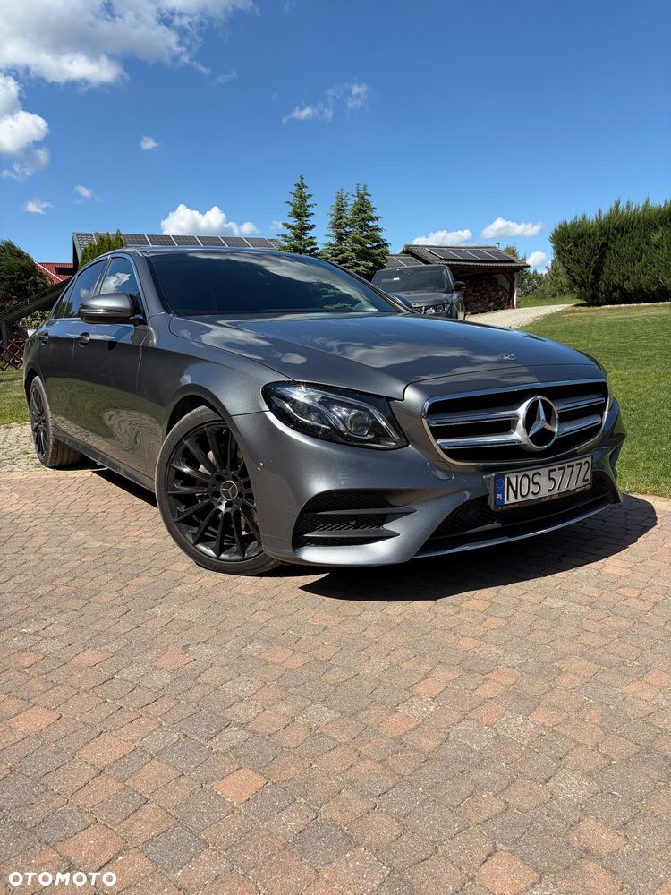 Mercedes-Benz Klasa E 220 d 4-Matic 9G-TRONIC - 1