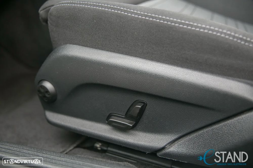 Mercedes-Benz C 300 de Avantgarde - 24