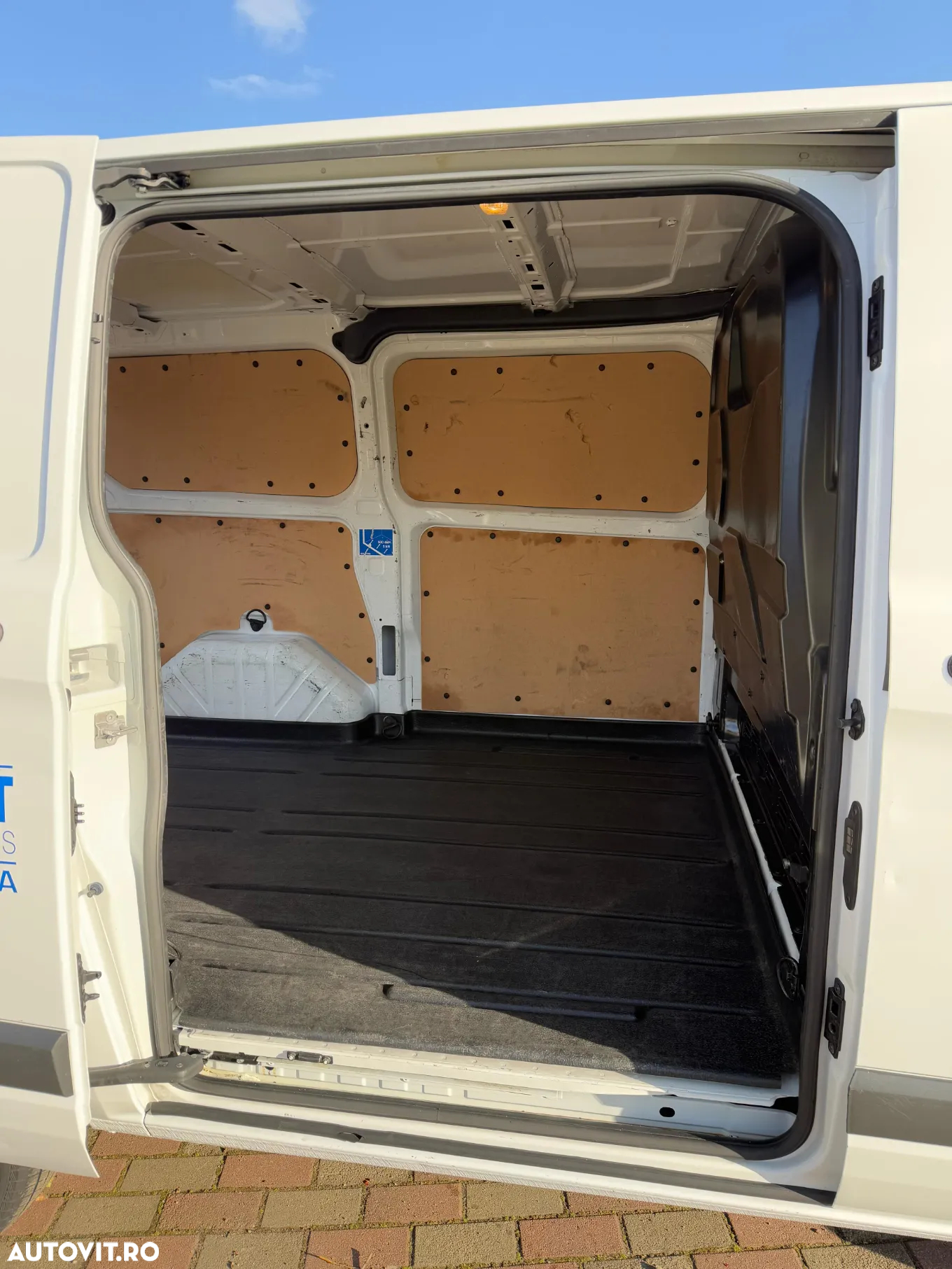 Ford Transit - 7