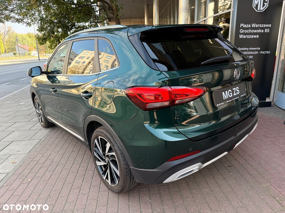 MG ZS Hybrid+ - 4