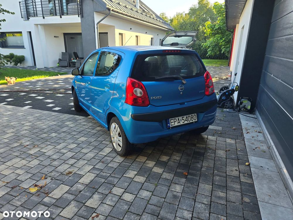 Nissan Pixo - 3