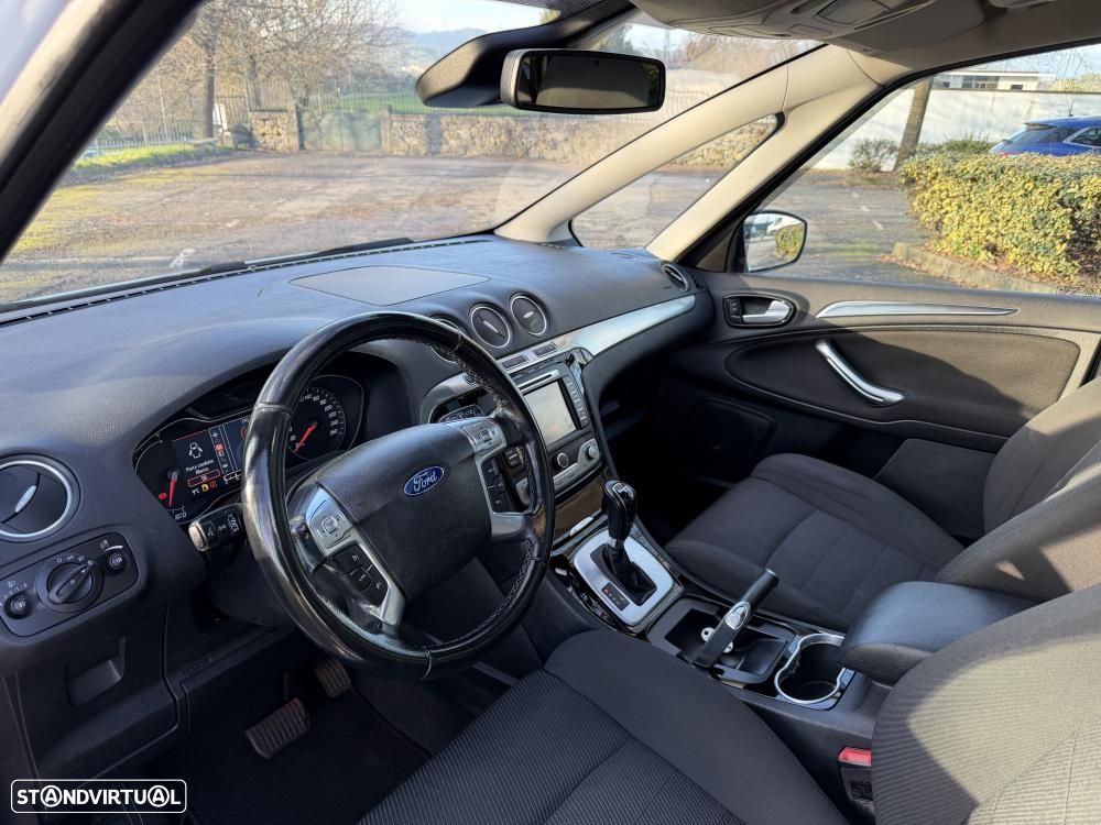 Ford S-Max 2.0 TDCi Titanium Powershift - 8