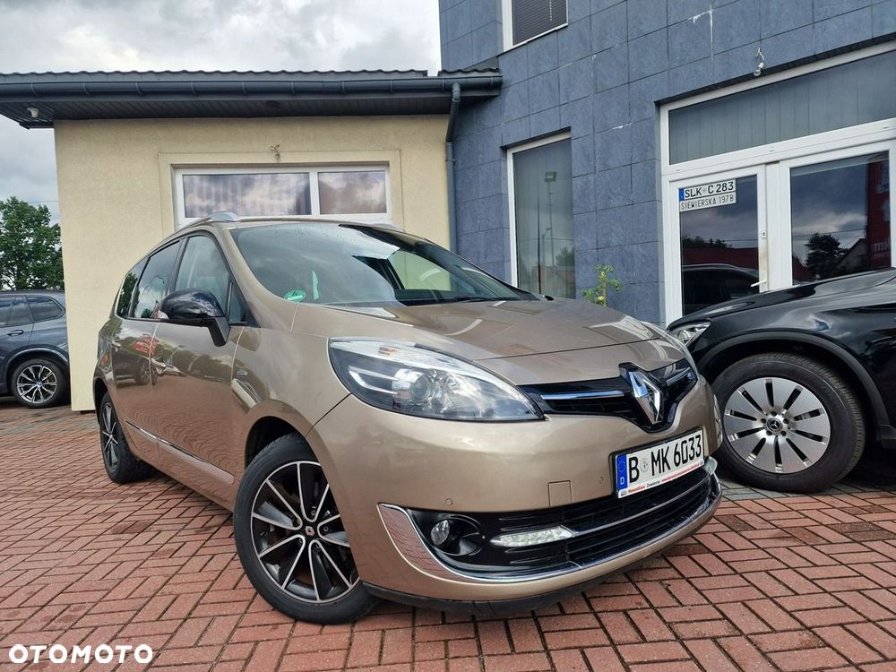 Renault Grand Scenic - 10