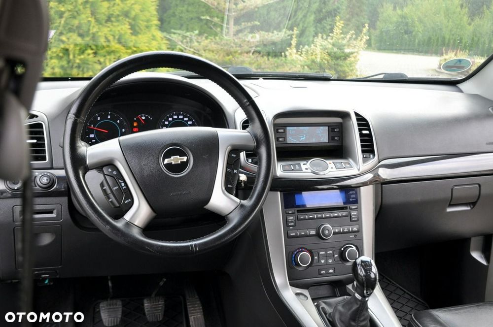 Chevrolet Captiva - 31
