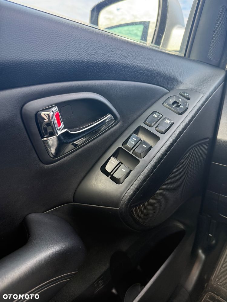 Hyundai ix35 2.0 4WD Automatik Premium - 6