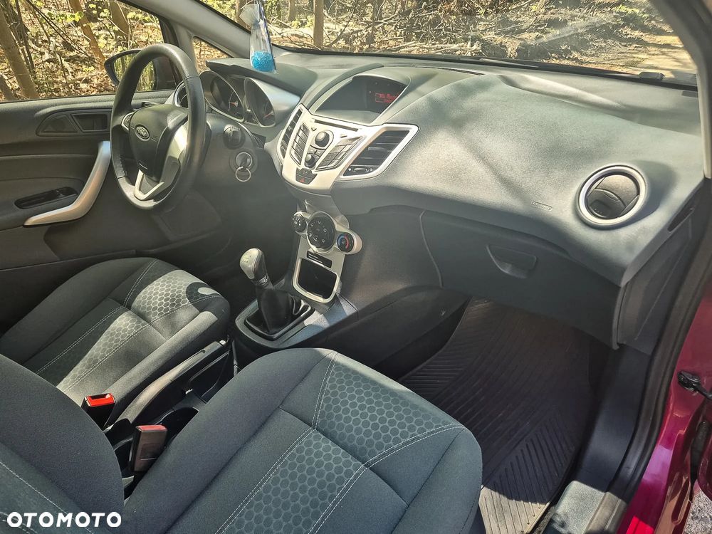 Ford Fiesta 1.25 Titanium - 12