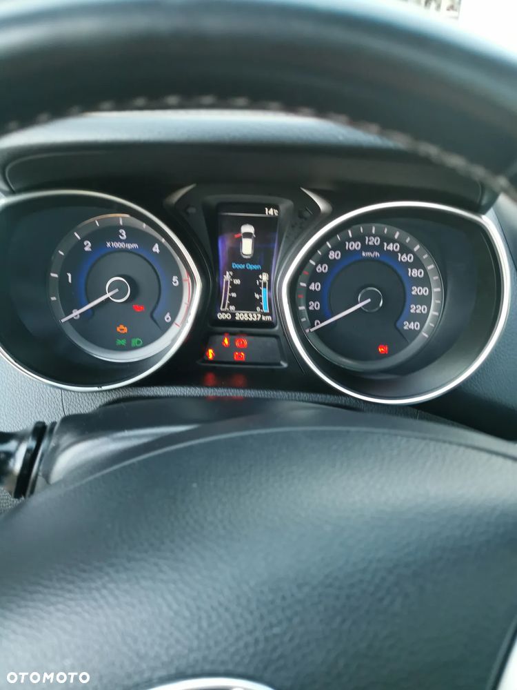 Hyundai i30 1.6 CRDi Premium - 5