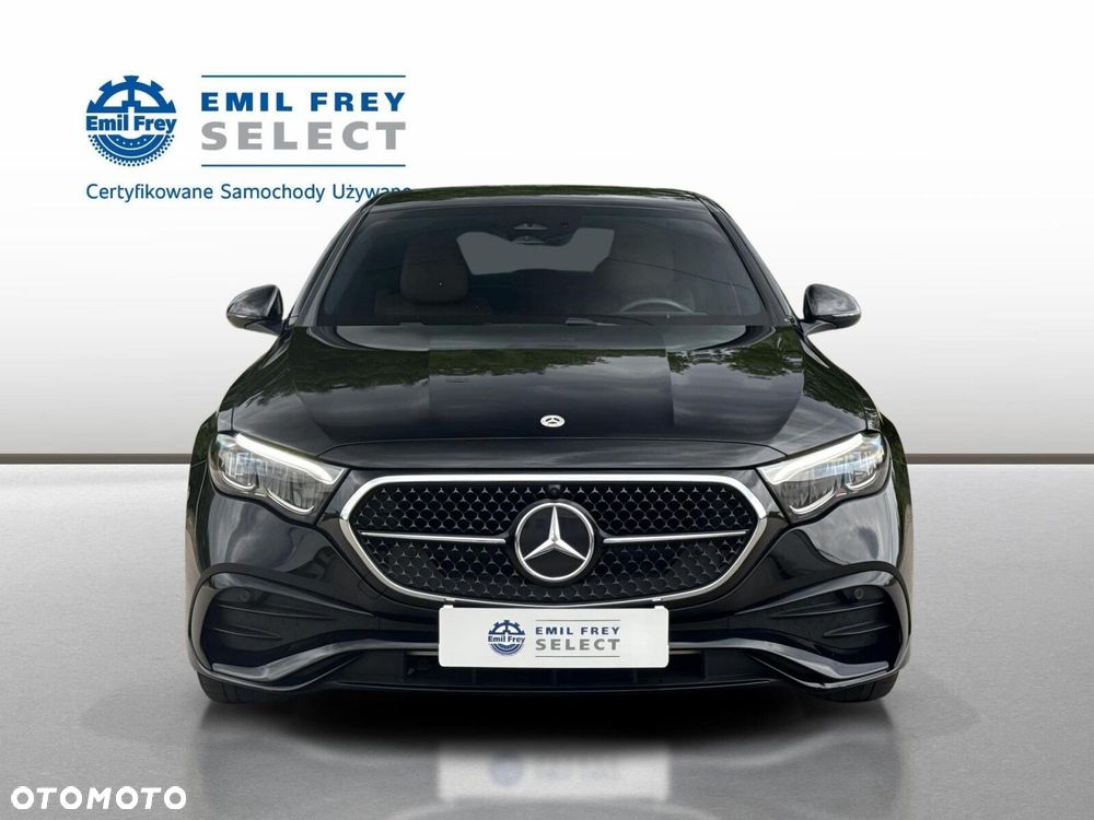 Mercedes-Benz Klasa E - 9
