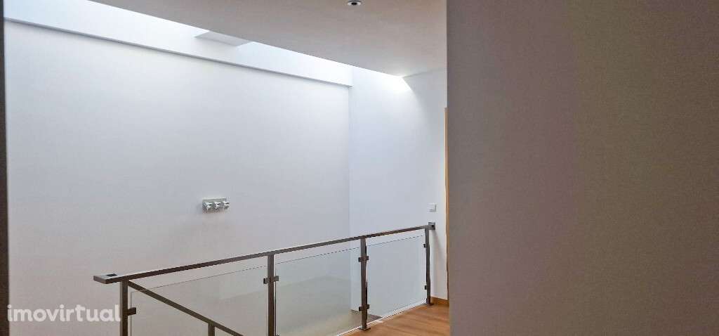 Moradia Geminada V3 - Vieira do Minho - Grande imagem: 5/16