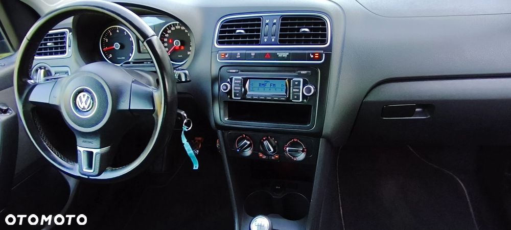 Volkswagen Polo - 38
