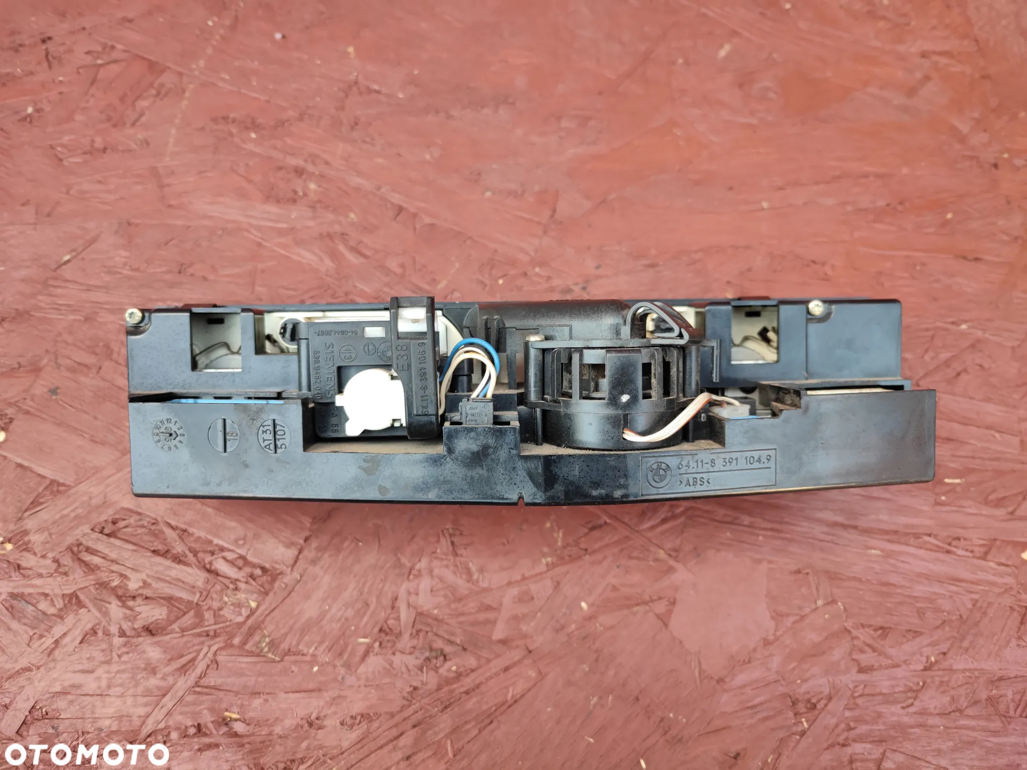 BMW E38 ORYGINALNY PANEL KLIMATYZACJI MANUALNEJ W BARDZO DOBRYM STANIE O NR. 8 369 784 / 8 369 785 OEM - 5