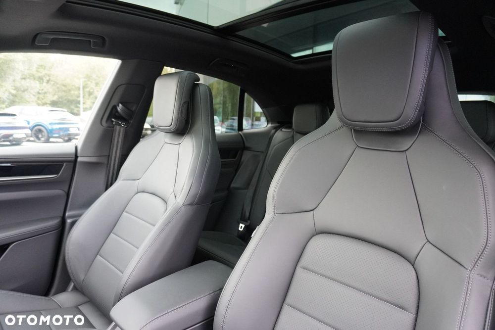 Porsche Macan - 13