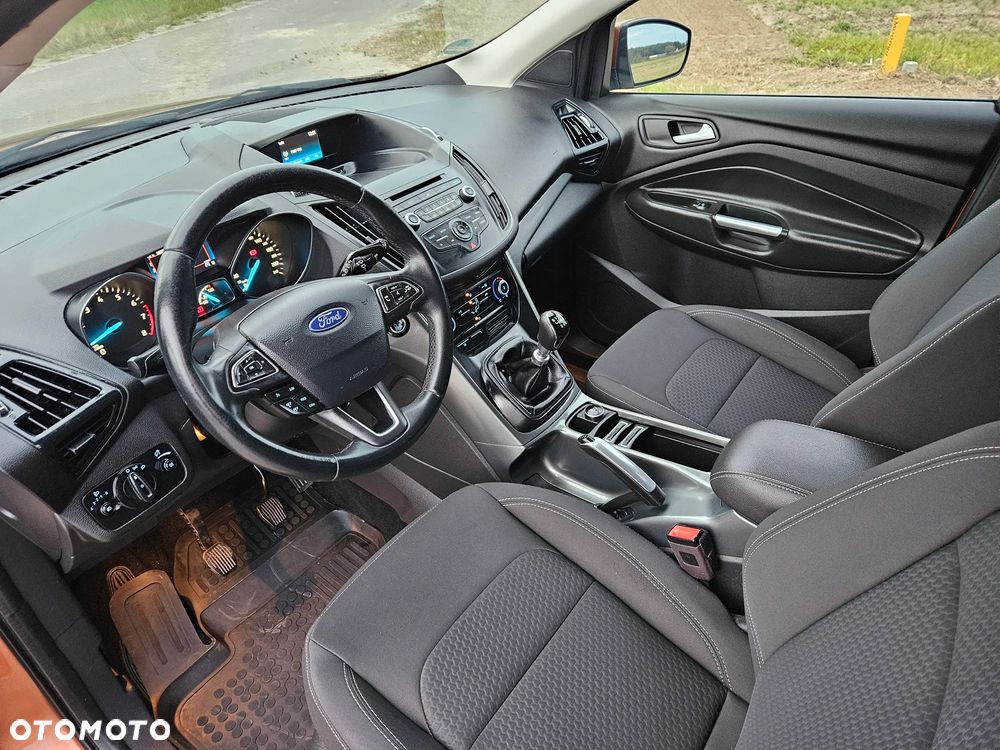 Ford Kuga - 14