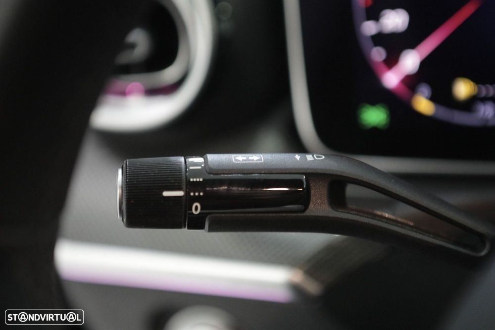 Mercedes-Benz C 300 de AMG Line - 21