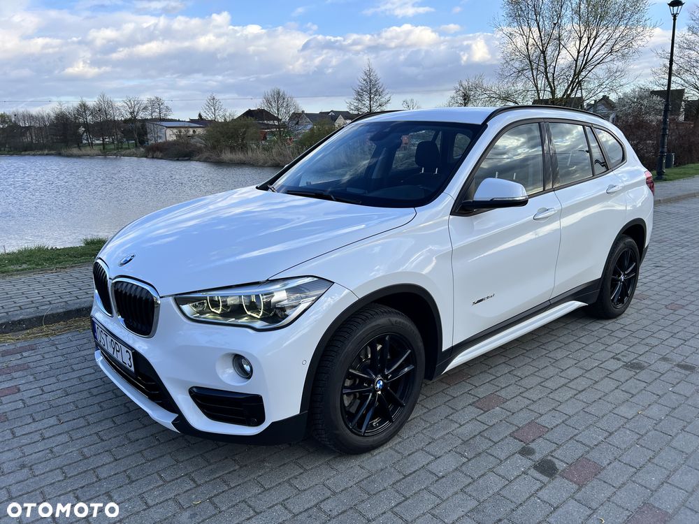 BMW X1 xDrive25d Sport Line - 1