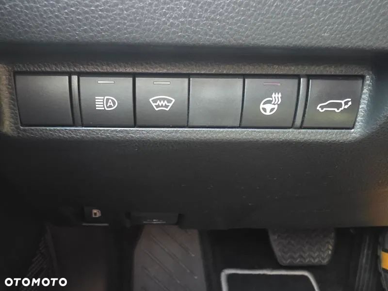 Toyota RAV4 ver-2-5-hybrid-selection-4x4 - 11