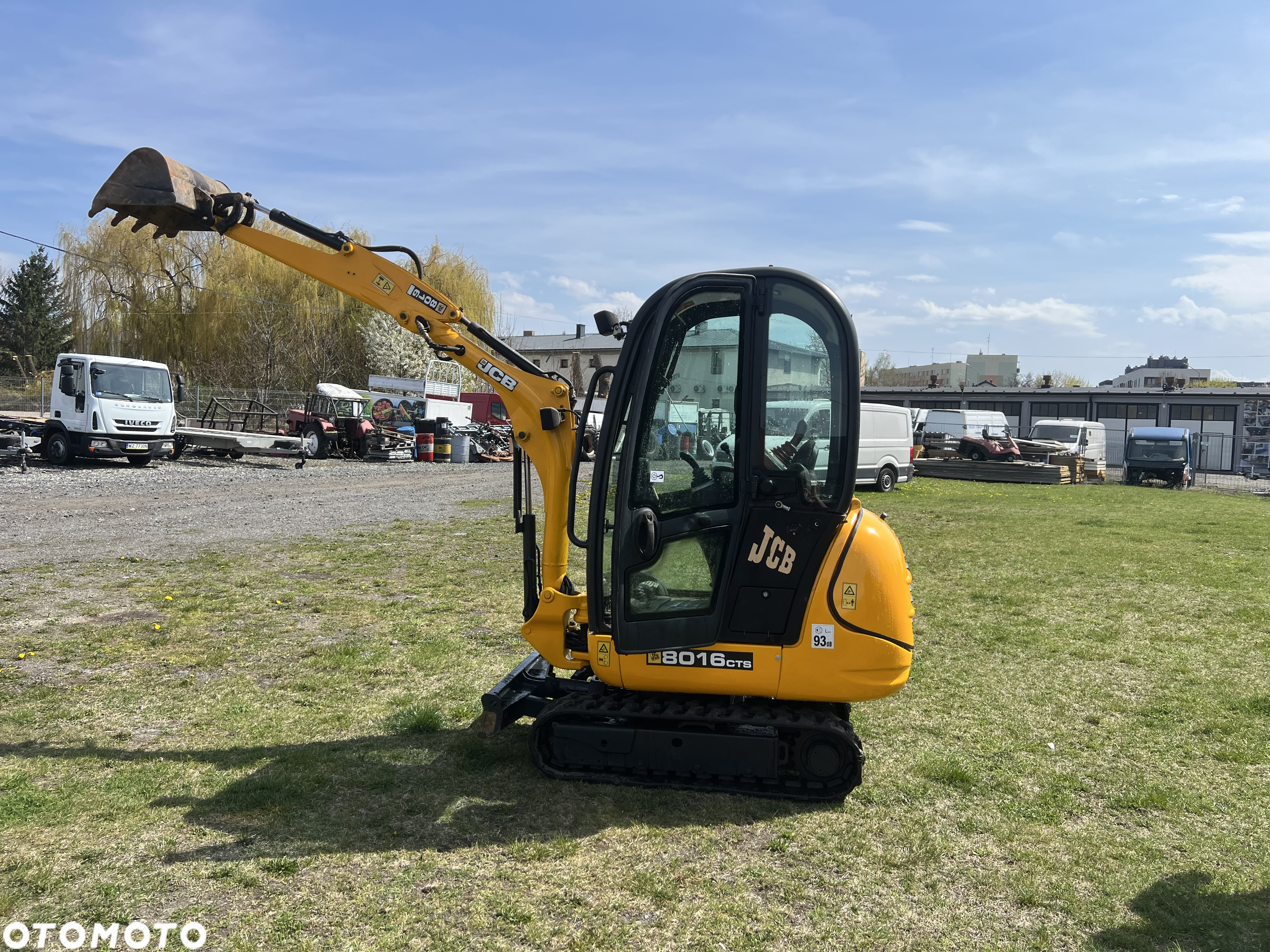 JCB 8016 - 7