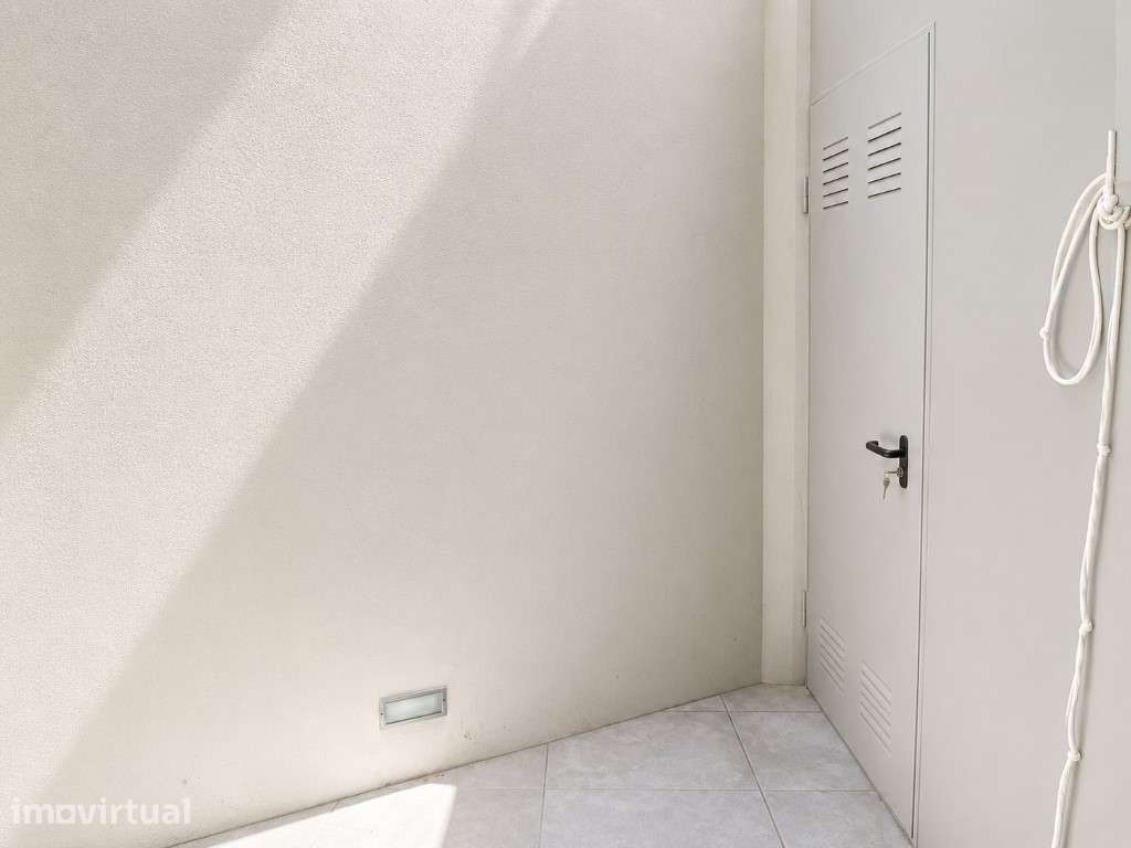 T2+1 duplex com 100m2 em Alcântara - Grande imagem: 5/12