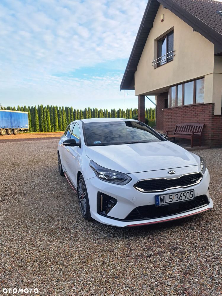 Kia ProCeed - 5