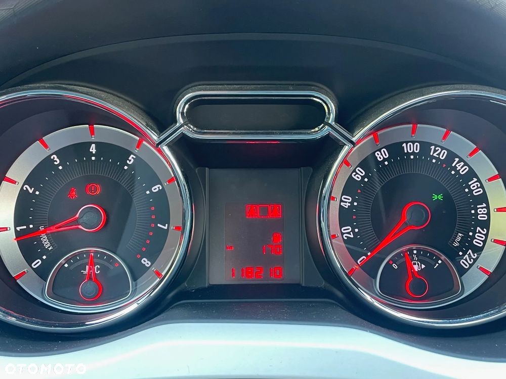 Opel Adam - 16