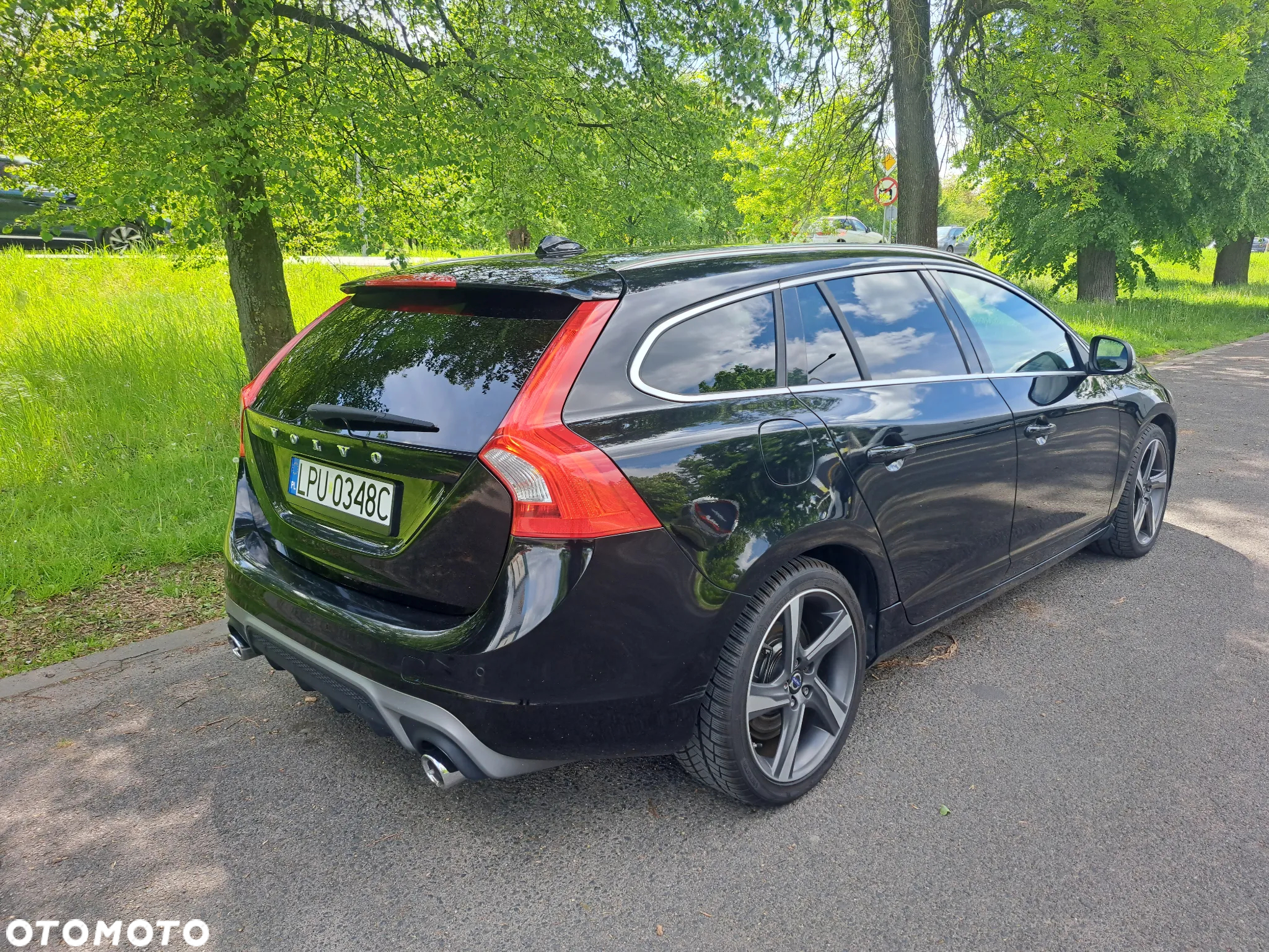Volvo V60 D2 Drive-E R-Design Kinetic - 6