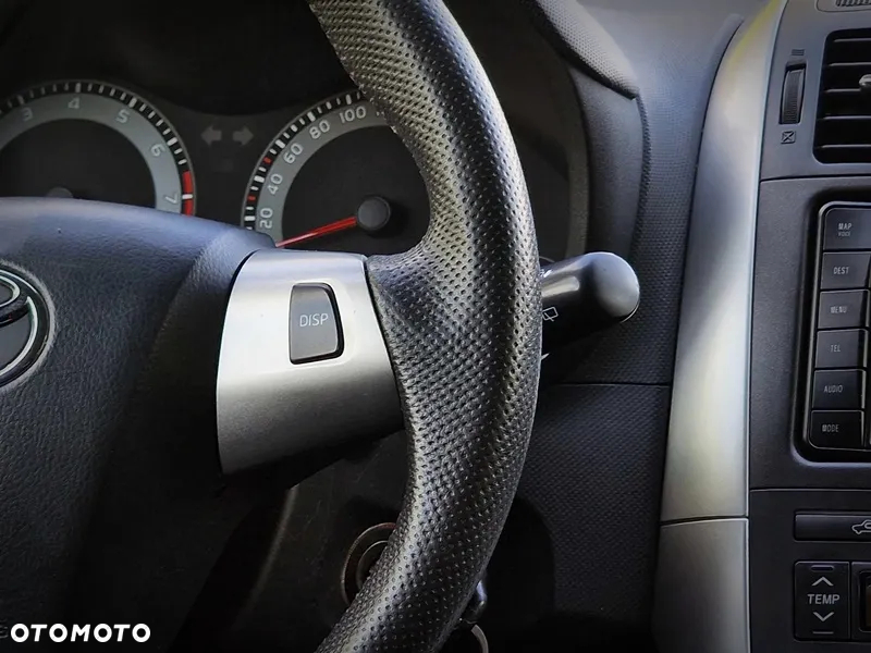 Toyota Auris 1.6 Edition - 17