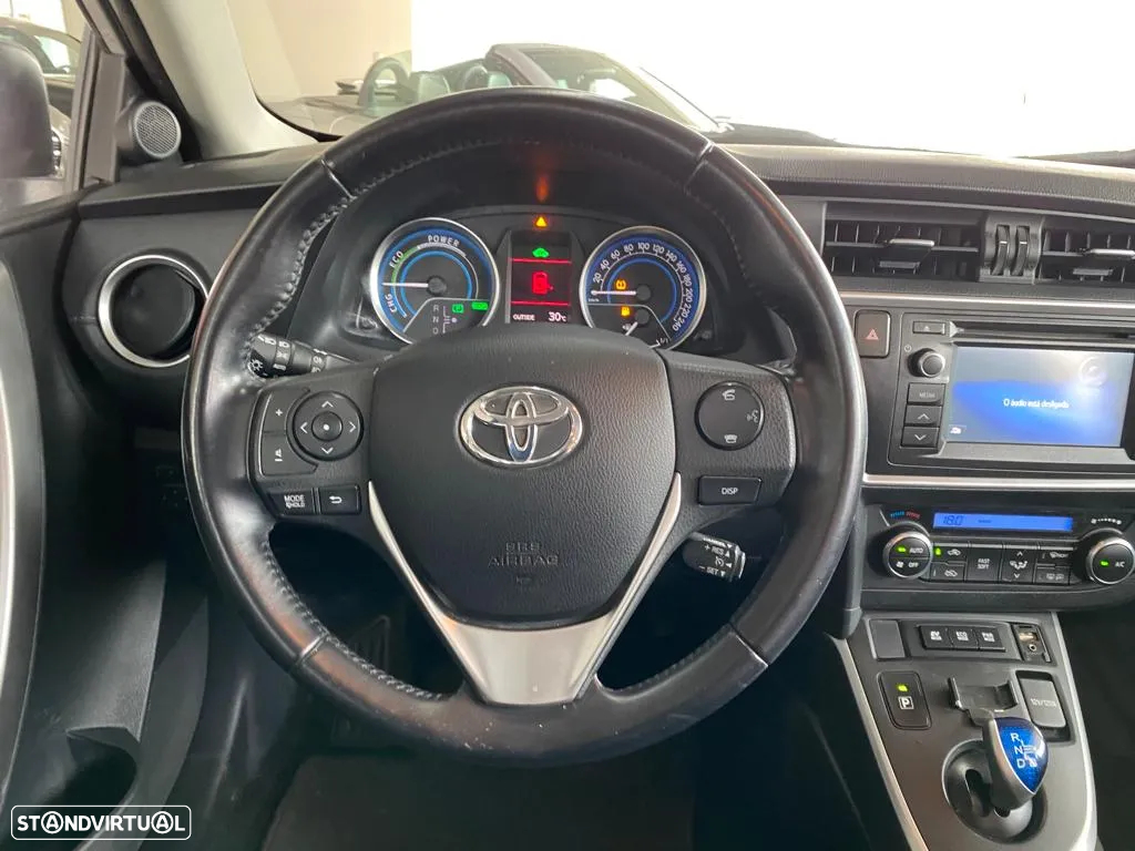 Toyota Auris 1.8 HSD Comfort+J17 - 17