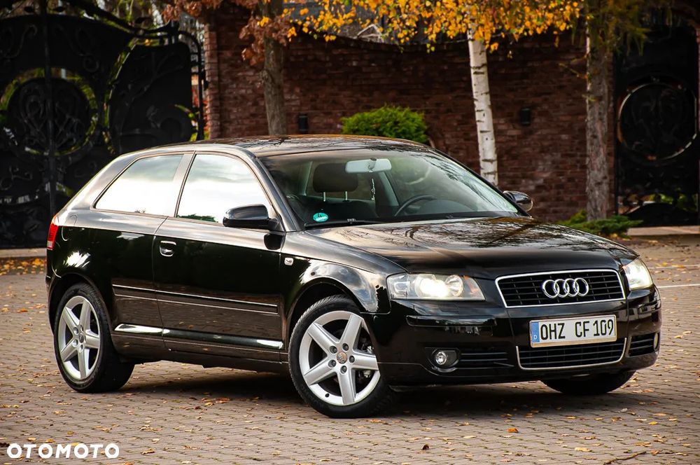 Audi A3 3-drzwiowe 2.0 FSI Attraction - 2