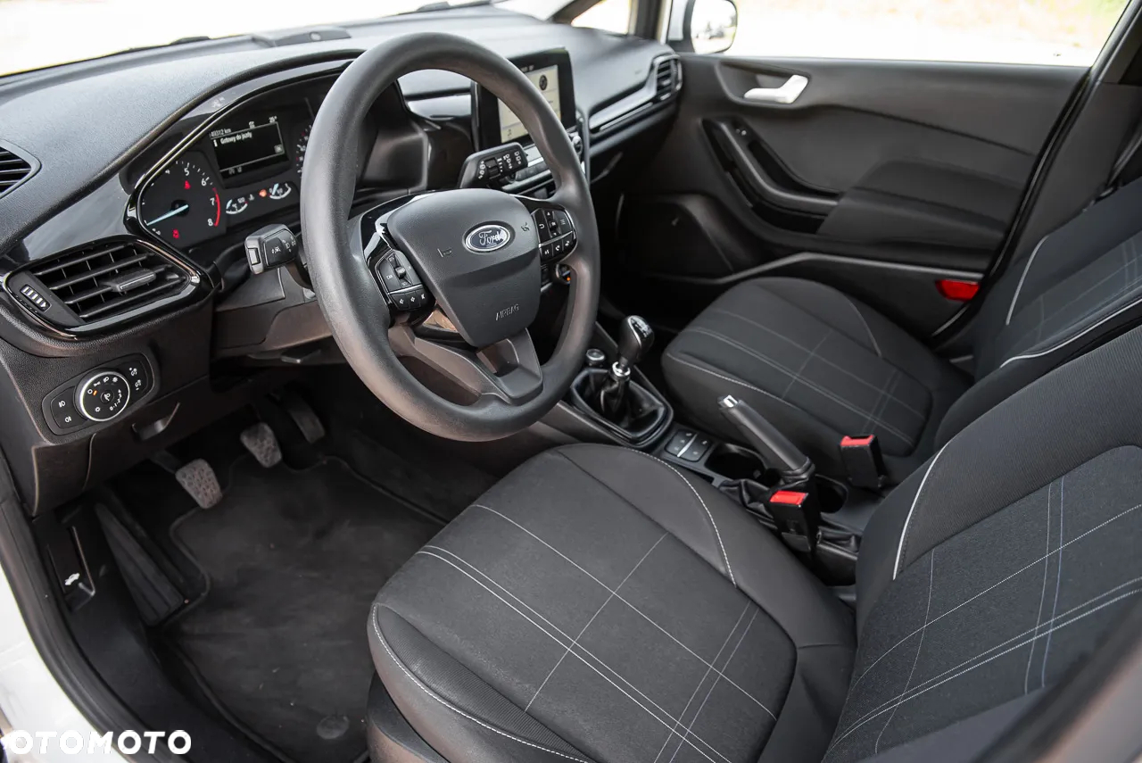 Ford Fiesta - 15