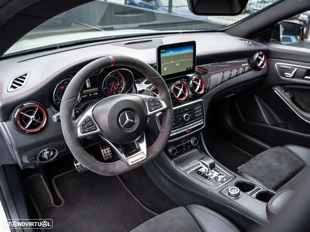 Mercedes-Benz CLA 45 AMG - 7