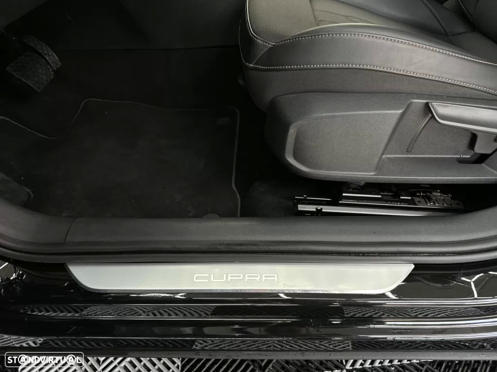 Cupra Formentor 1.4 e-Hybrid DSG VZ - 14