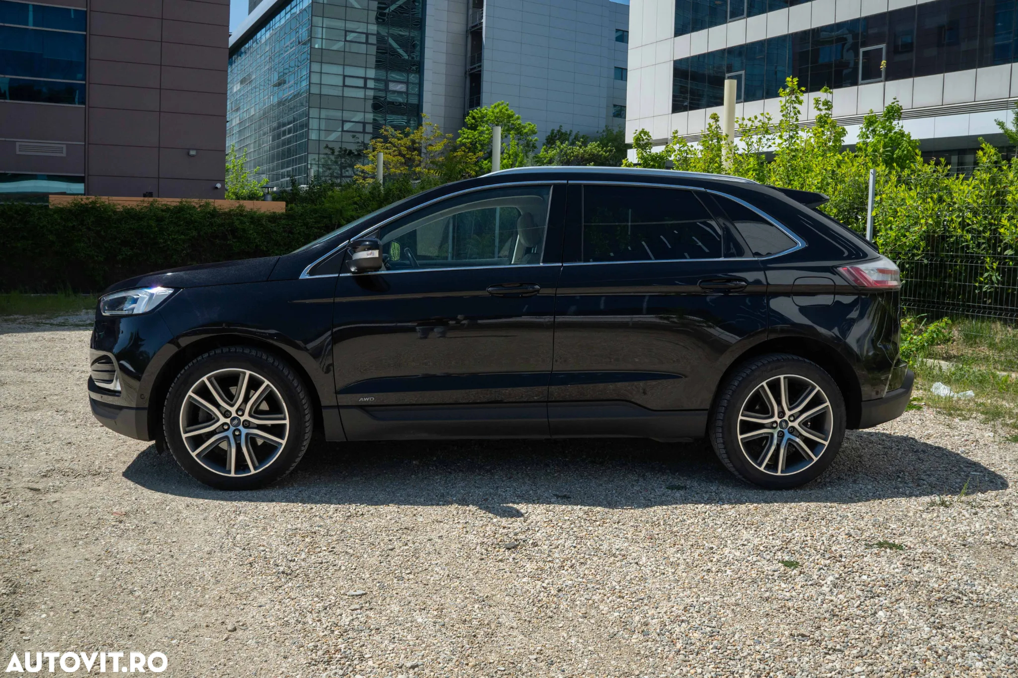 Ford Edge 2.0 Panther A8 AWD Titanium - 3