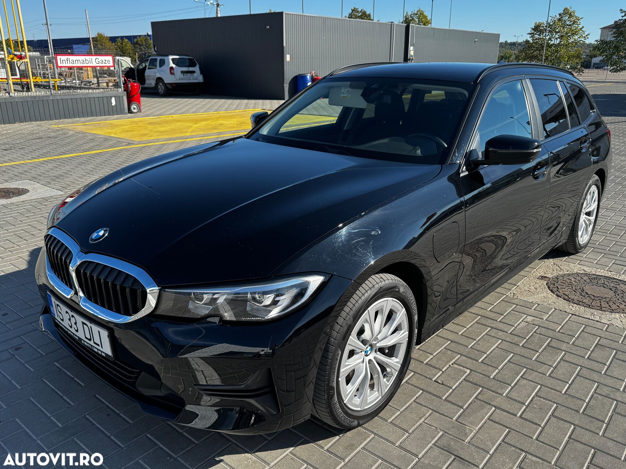 BMW Seria 3 330e AT PHEV - 1