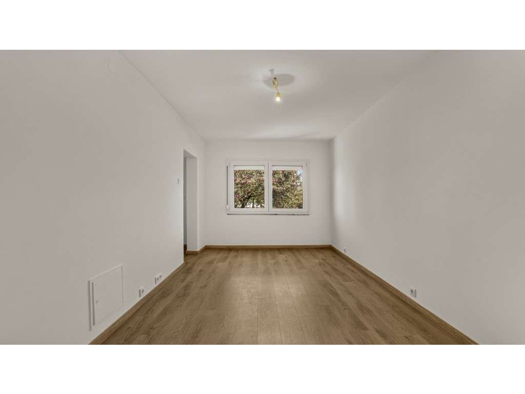 Apartamento T2 Remodelado nos Olivais - Grande imagem: 5/18