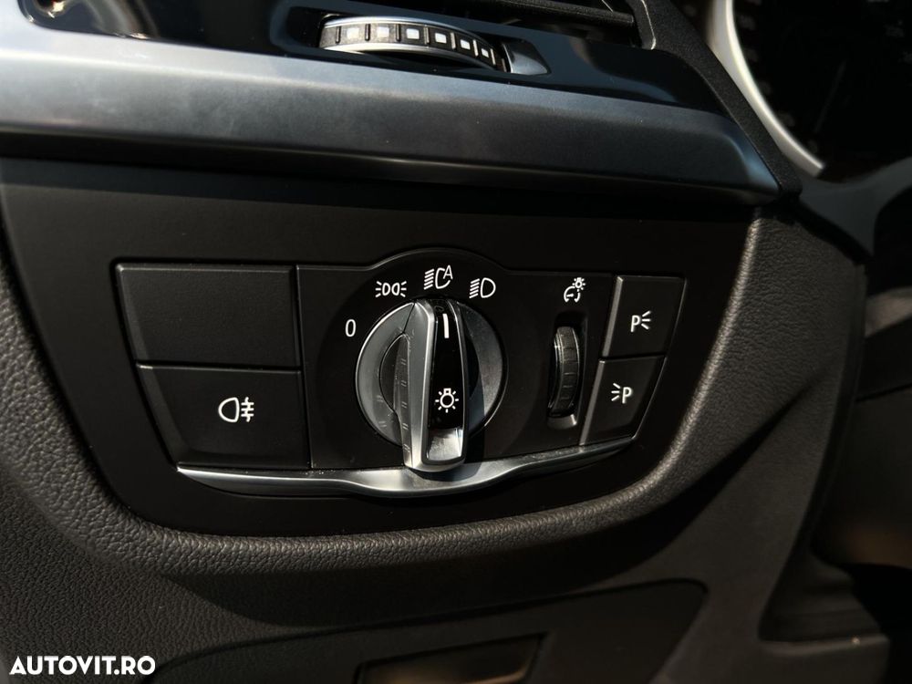 BMW X3 xDrive30e Aut. Advantage - 25