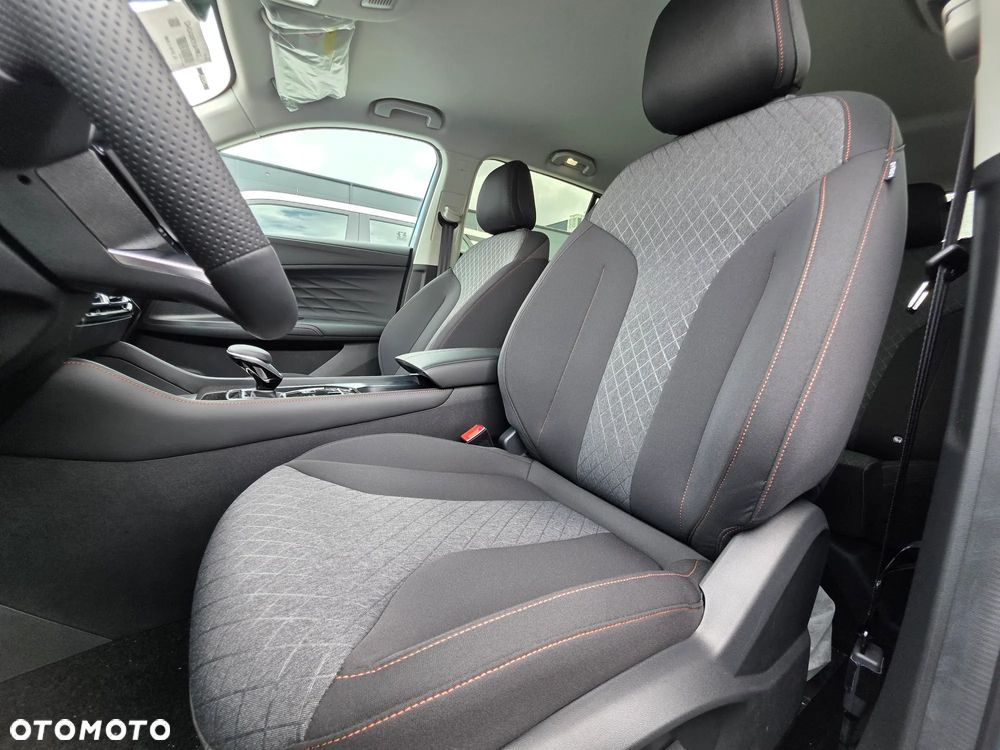 MG HS 1.5 T-GDI Excite DCT - 23