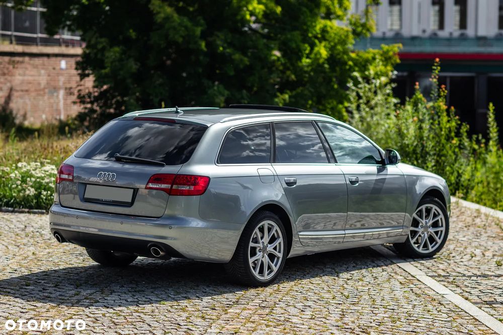 Audi A6 Avant 2.7 TDI DPF quattro tiptronic - 12