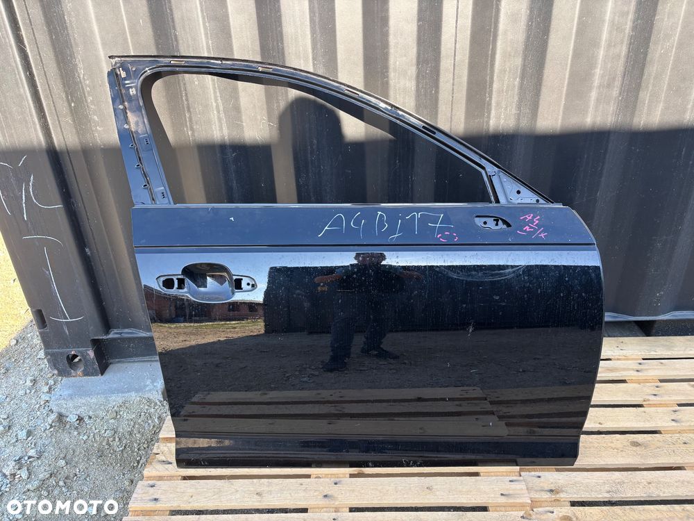 Audi A4 B9 15-19  drzwi prawe przednie - 1