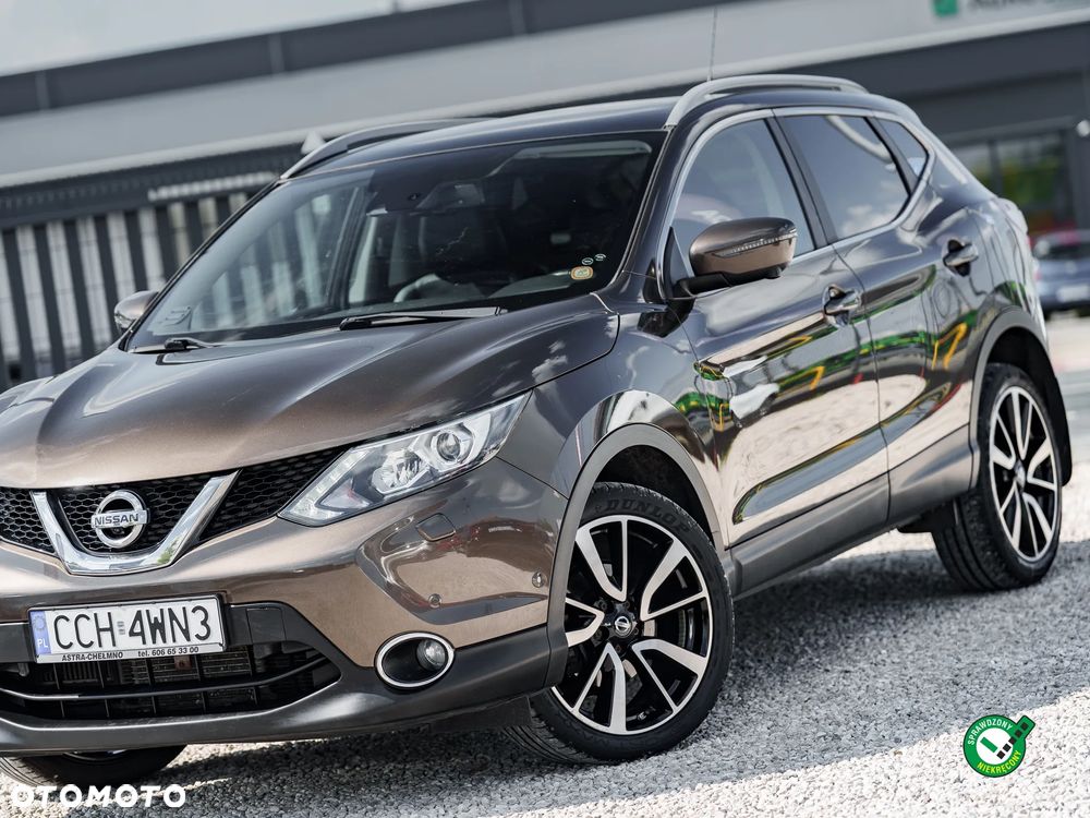 Nissan Qashqai 1.6 dCi Xtronic TEKNA+ - 6