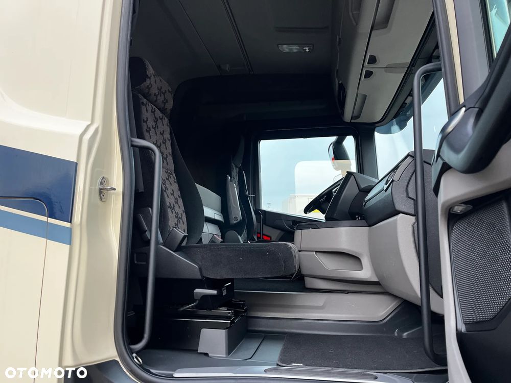 Scania R450 6x2 PUSHER  STAN IDEALNY !!!!  CAŁA  NA PODUSZKACH SPROWADZONA OŚ PODNOSZONA SKRĘTNA FULL LED - 15