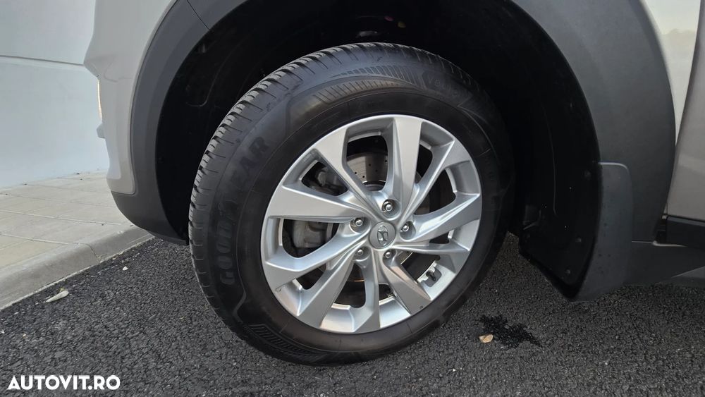 Hyundai Tucson 1.6 T-GDi 4WD 7DCT Style - 16